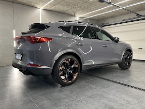 Zdjęcie miejsca BESCAR I F.H.Barsop I Dealer samochodów klasy premium